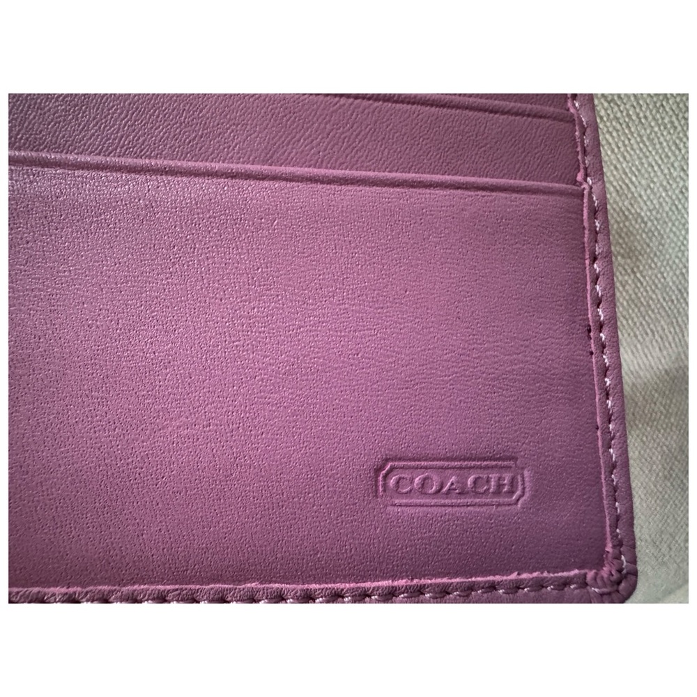Coach Pebbled Leather Wallet - Picture 6 of 7